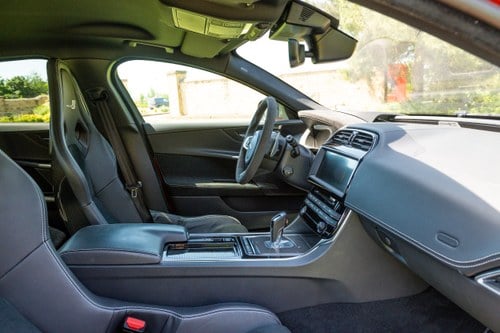 Jaguar XE SVO Project 8 zum Verkauf (Bild 87 von 175)