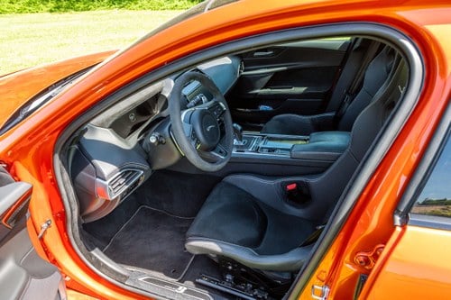 Jaguar XE SVO Project 8 zum Verkauf (Bild 37 von 175)