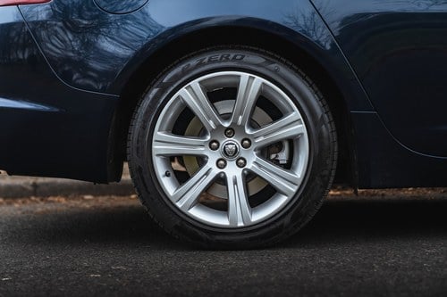 2010 Jaguar XF 3.0d Luxury For Sale (picture 9 of 109)