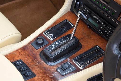 1988 Jaguar XJ-S Convertible Auto V12 In vendita (immagine 114 di 180)