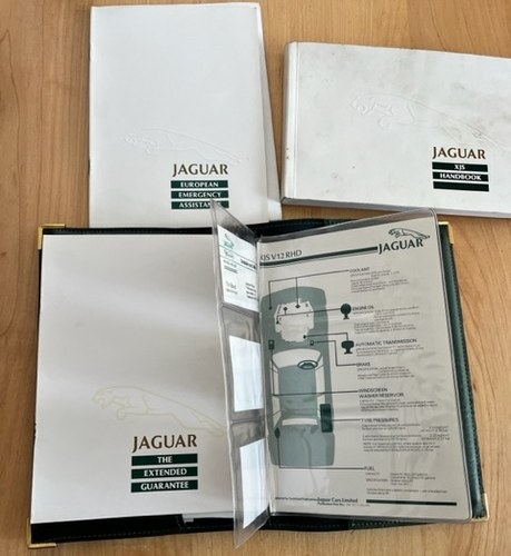 1988 Jaguar XJ-S Convertible Auto V12 In vendita (immagine 177 di 180)