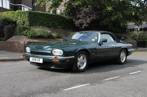 1994 Jaguar XJS 4.0 Convertible For Sale (picture 19 of 172)