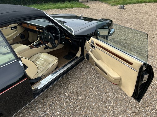 1989 Jaguar XJ-S Convertible V12 For Sale (picture 57 of 352)