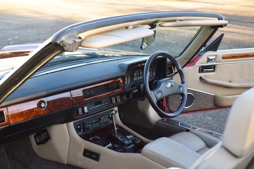 1989 Jaguar XJ-S V12 Convertible For Sale (picture 42 of 156)