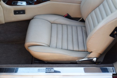 1989 Jaguar XJ-S V12 Convertible For Sale (picture 75 of 156)