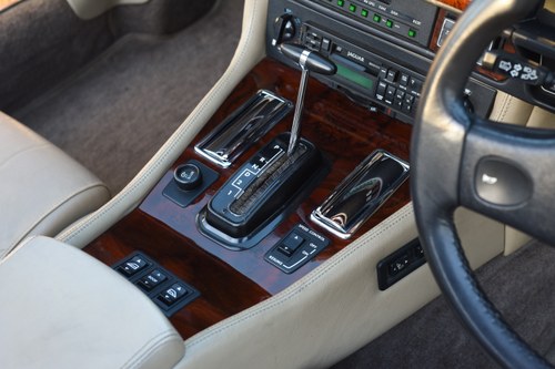 1989 Jaguar XJ-S V12 Convertible For Sale (picture 57 of 156)