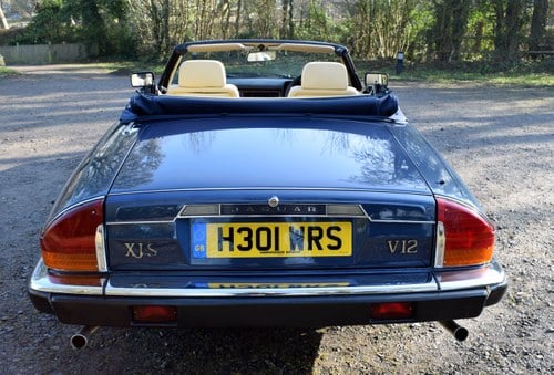 1990 Jaguar XJ-S V12 Convertible In vendita (immagine 8 di 176)