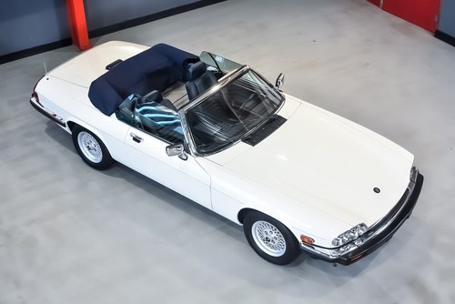NO RESERVE - 1990 Jaguar XJ-S V12 Convertible (LHD) Te koop (foto 17 van 93)
