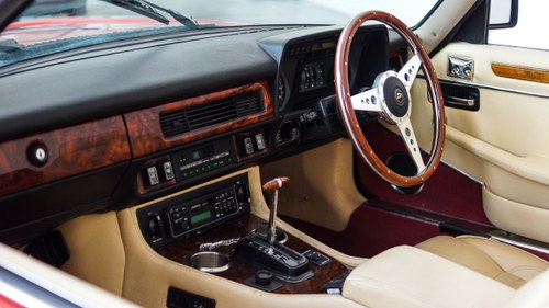 1988 Jaguar XJ-S V12 Te koop (foto 68 van 129)