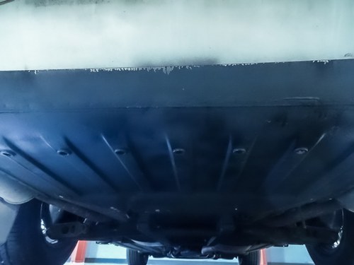 NO RESERVE - 1987 Jaguar XJ-SC Targa Coupe 5.3L V12 (LHD) En venta (imagen 85 de 97)