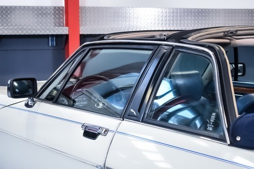 NO RESERVE - 1987 Jaguar XJ-SC Targa Coupe 5.3L V12 (LHD) En venta (imagen 73 de 97)