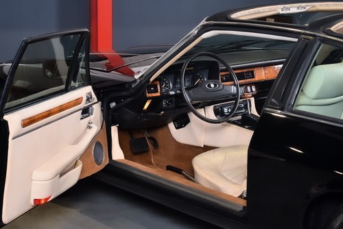 NO RESERVE - 1987 Jaguar XJ-SC Targa V12 LHD In vendita (immagine 31 di 83)