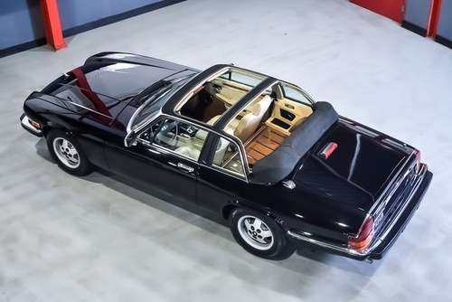 NO RESERVE - 1987 Jaguar XJ-SC Targa V12 LHD In vendita (immagine 20 di 83)