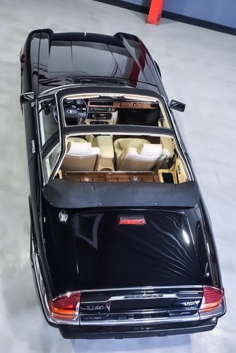 NO RESERVE - 1987 Jaguar XJ-SC Targa V12 LHD In vendita (immagine 19 di 83)