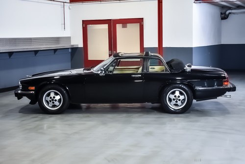NO RESERVE - 1987 Jaguar XJ-SC Targa V12 LHD In vendita (immagine 17 di 83)