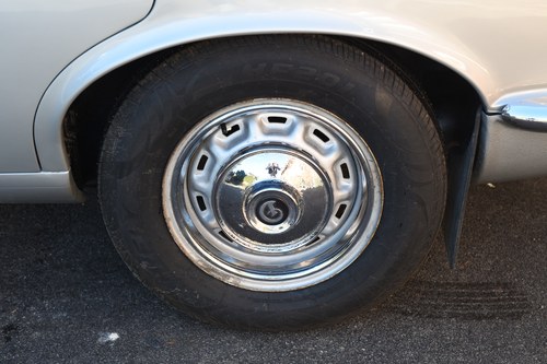 1974 Daimler Sovereign SII SWB 4.2 For Sale (picture 33 of 158)