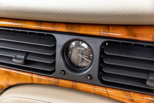 1998 Jaguar Sovereign LWB V8 Auto (X308) à vendre (picture 31 of 72)