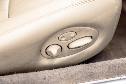 1998 Jaguar Sovereign LWB V8 Auto (X308) à vendre (picture 38 of 72)