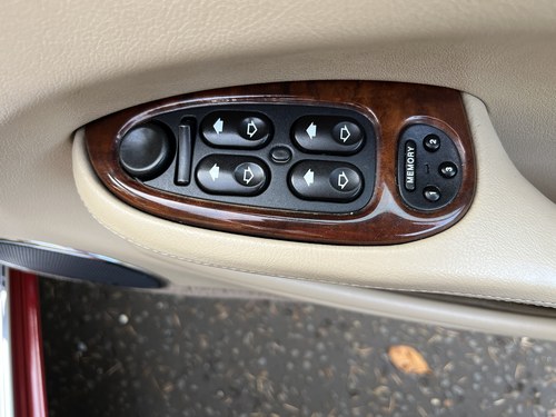 2002 Jaguar XJ 308 3.2 Sovereign SWB zum Verkauf (Bild 28 von 115)