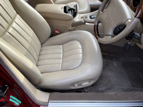 2002 Jaguar XJ 308 3.2 Sovereign SWB zum Verkauf (Bild 43 von 115)