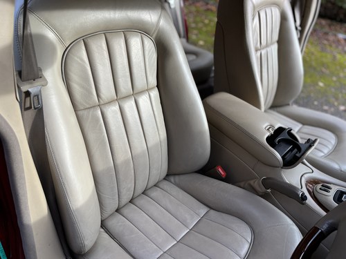 2002 Jaguar XJ 308 3.2 Sovereign SWB zum Verkauf (Bild 42 von 115)