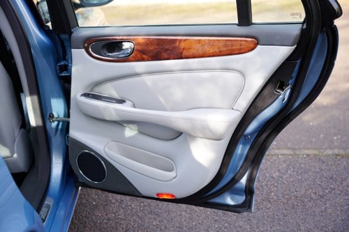 2006 Jaguar X356 XJ6 3.0 Executive For Sale (picture 39 of 184)