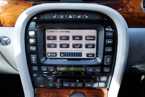 2006 Jaguar X356 XJ6 3.0 Executive For Sale (picture 42 of 184)