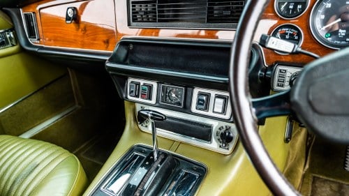 1974 Jaguar XJ12 L à vendre (picture 29 of 210)