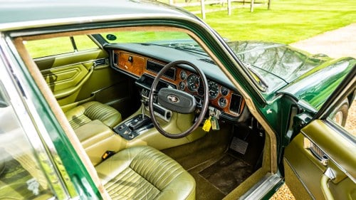 1974 Jaguar XJ12 L à vendre (picture 19 of 210)