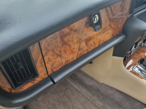 1988 Jaguar XJ12 Series III For Sale (picture 53 of 129)