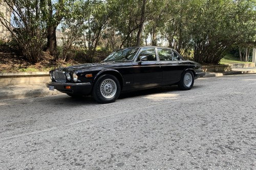 1992 Jaguar XJ12 Vanden Plas Final 100 Edition For Sale (picture 7 of 144)