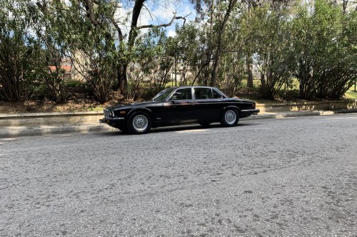 1992 Jaguar XJ12 Vanden Plas Final 100 Edition For Sale (picture 6 of 144)
