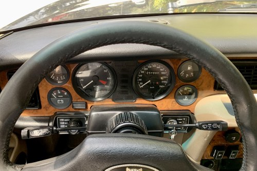 1992 Jaguar XJ12 Vanden Plas Final 100 Edition For Sale (picture 64 of 144)