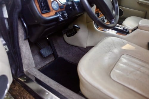 1992 Jaguar XJ12 Vanden Plas Final 100 Edition For Sale (picture 59 of 144)