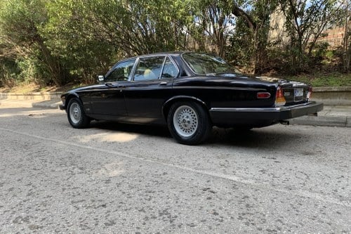 1992 Jaguar XJ12 Vanden Plas Final 100 Edition For Sale (picture 8 of 144)
