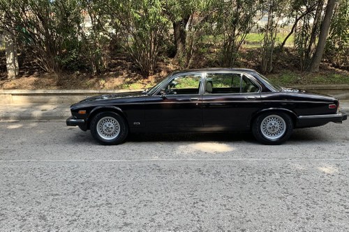 1992 Jaguar XJ12 Vanden Plas Final 100 Edition For Sale (picture 12 of 144)