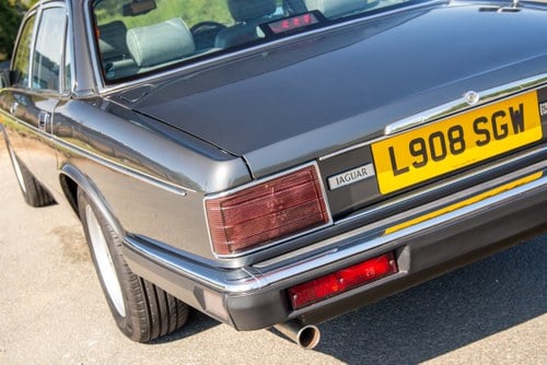 1994 Jaguar XJ12 For Sale (picture 67 of 124)