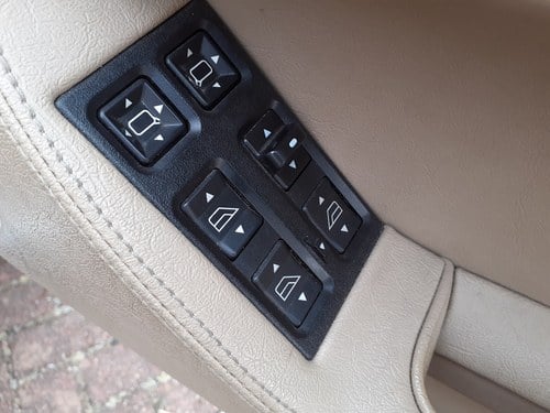 1991 Jaguar Sovereign (XJ40) 4.0 Automatic In vendita (immagine 22 di 151)