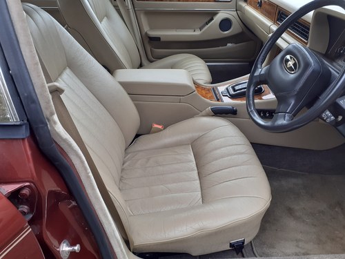 1991 Jaguar Sovereign (XJ40) 4.0 Automatic In vendita (immagine 32 di 151)