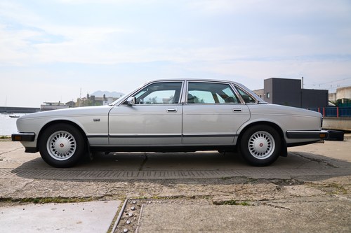 1988 Daimler XJ40 Te koop (foto 22 van 155)