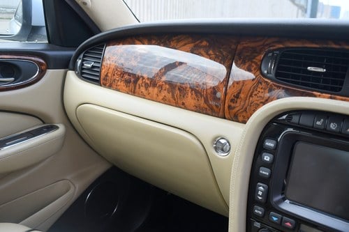 2007 Jaguar XJ6 3.0 Executive à venda (imagem 47 de 163)