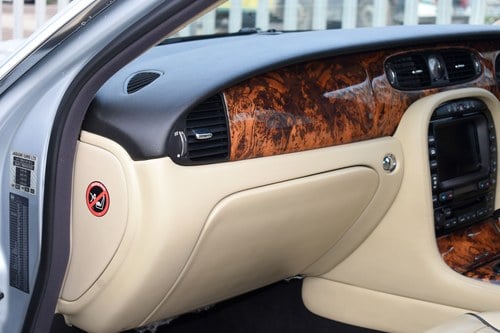 2007 Jaguar XJ6 3.0 Executive à venda (imagem 52 de 163)