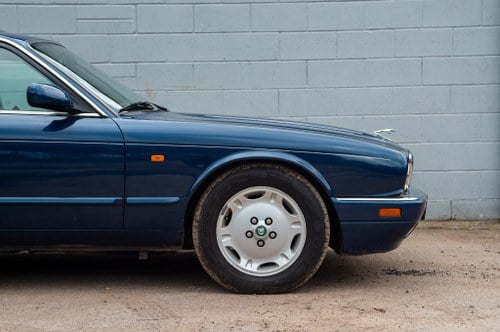 1997 Jaguar XJ6 3.2 Executive (X300) zum Verkauf (Bild 10 von 105)