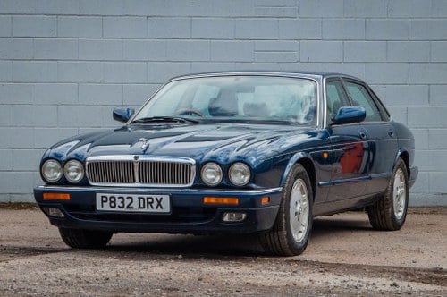 1997 Jaguar XJ6 3.2 Executive (X300) zum Verkauf (Bild 1 von 105)