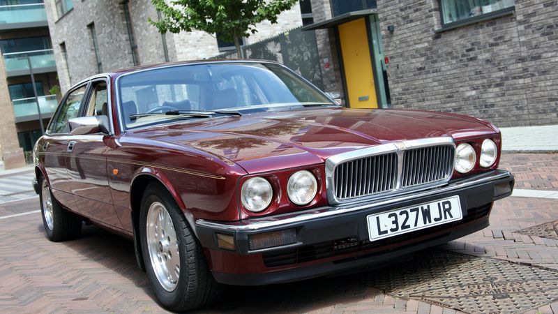 1994 Jaguar XJ6 3.2 Gold (XJ40) For Sale (picture 1 of 83)
