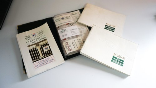 1990 Jaguar XJ6 till salu (bild 153 av 163)