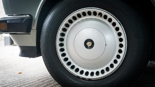 1990 Jaguar XJ6 till salu (bild 16 av 163)