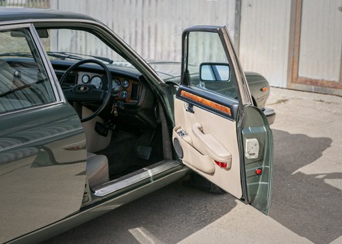 1984 Jaguar XJ6 4.2 V8 Sovereign à vendre (picture 22 of 197)