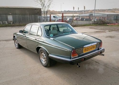 1984 Jaguar XJ6 4.2 V8 Sovereign à vendre (picture 9 of 197)