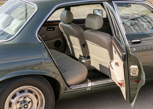 1984 Jaguar XJ6 4.2 V8 Sovereign à vendre (picture 71 of 197)